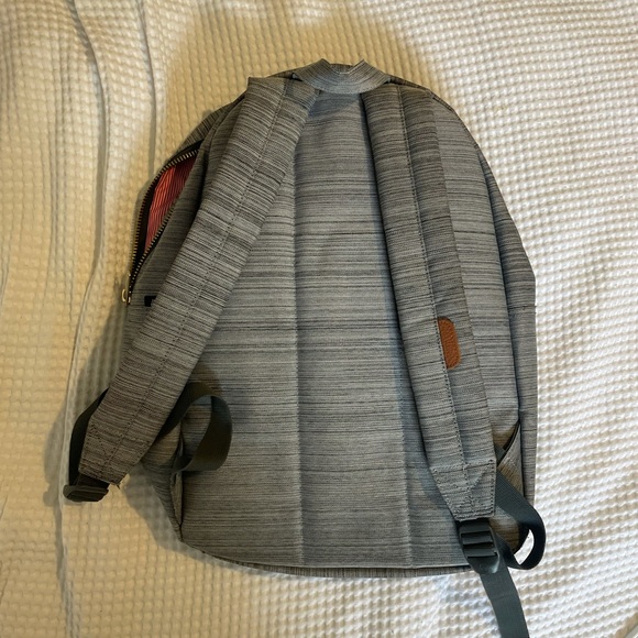 Hershel grey and gold book bag - Picture 2 of 7